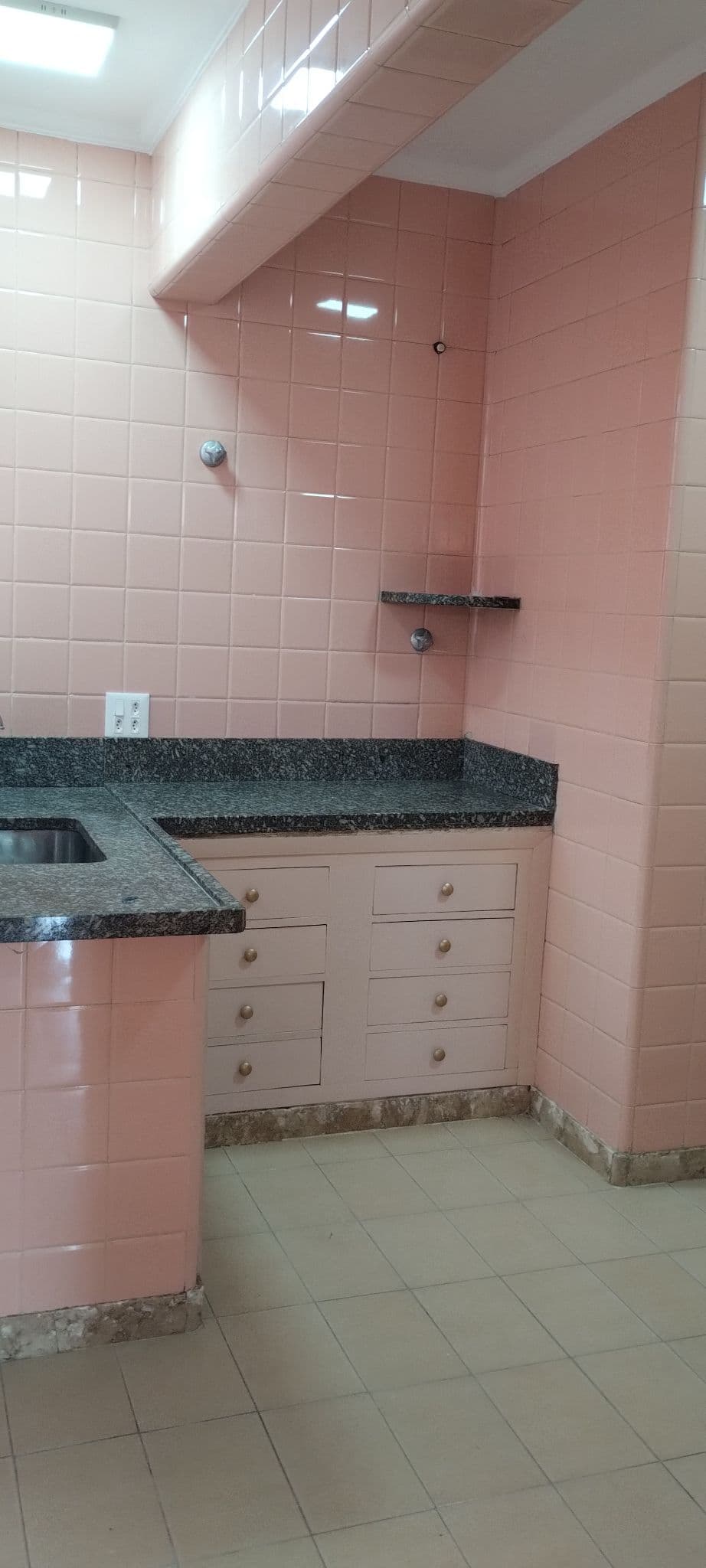 APARTAMENTO 01 — Lapa, São Paulo