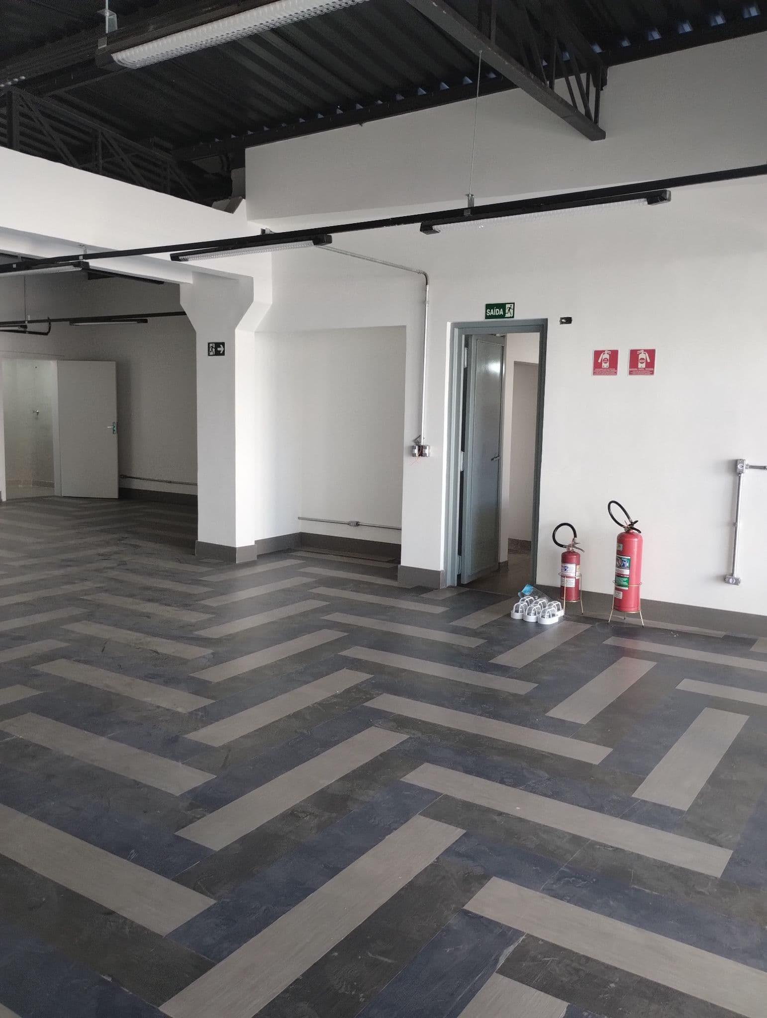 4° ANDAR (M.MELO 406) — Lapa, São Paulo