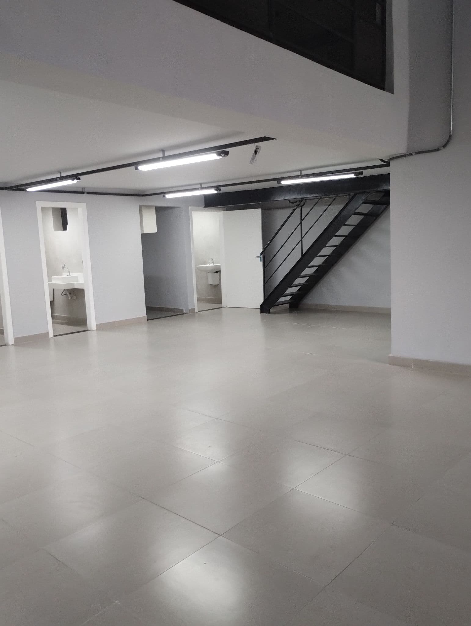 LOJA (M.MELO 406) — Lapa, São Paulo