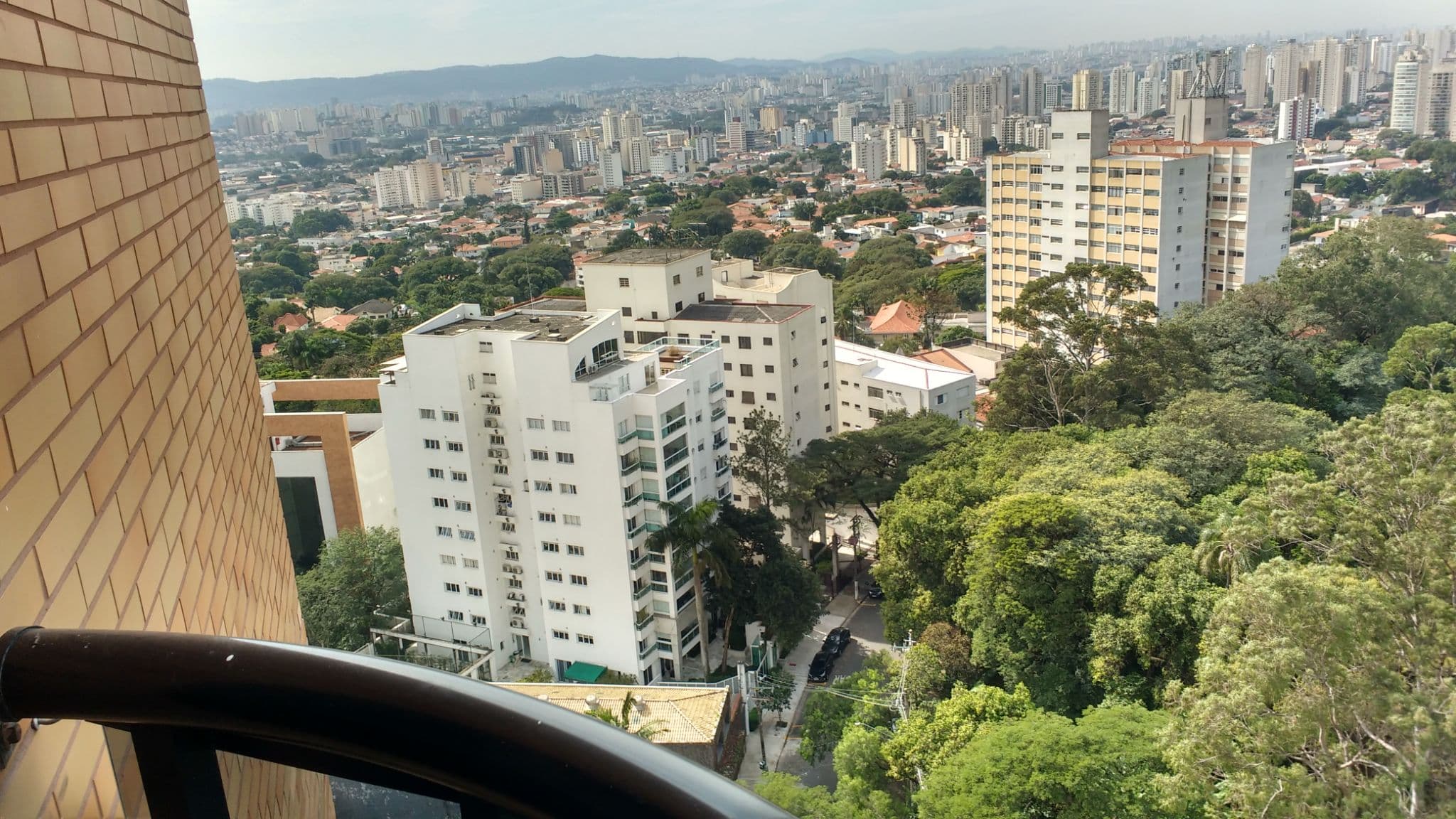 CONDOMÍNIO OUTEIRO DOS PÁSSAROS — Alto da Lapa, São Paulo